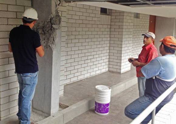 Foto: Esteban Vanegas - De la misma manera, el Dagrd le exigi&#243; a la constructora pagar hoteles o arriendos a las personas que fueron evacuadas de sus viviendas.