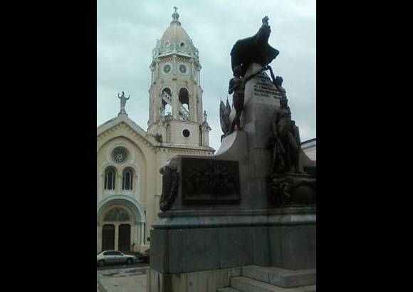 Nelson Matta - La Plaza Central, del Caso Antiguo en Ciudad de Panam&#225; conserva la arquitectura hisp&#225;nica.
