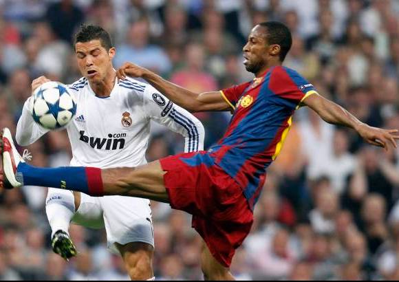 Reuters - Se trat&#243; del tercero de cuatro partidos en 18 d&#237;as entre los archirrivales espa&#241;oles, y esta vez se jug&#243; al l&#237;mite con m&#225;s roce que f&#250;tbol.