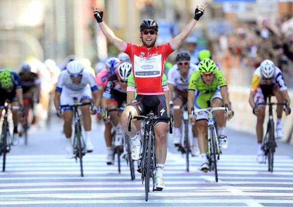 Reuters - La &#250;ltima etapa fue ganada en el embalaje por el brit&#225;nico Mark Cavendish del equipo Omega Pharma