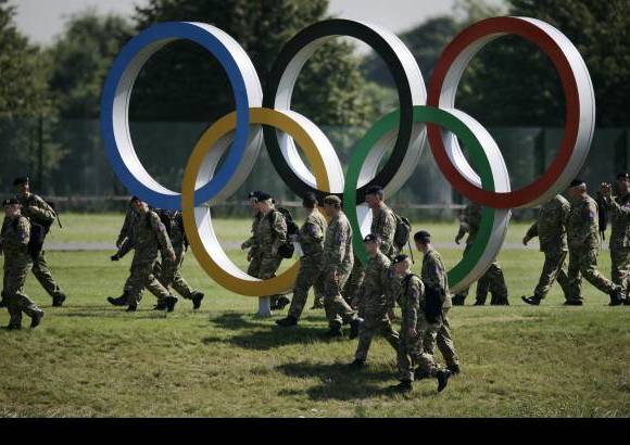 AP - La seguridad a gran escala para blindar la ciudad y todos los escenarios.