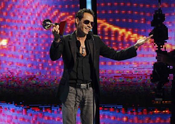 Reuters - Marc Anthony fue otro de los ganadores de los Premios Grammy Latino con su regreso a la salsa y la canción Vivir mi vida.