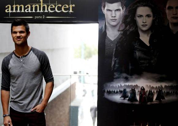 Reuters - El estadounidense Taylor Lautner adem&#225;s de actor tambi&#233;n es modelo y luchador de artes marciales.