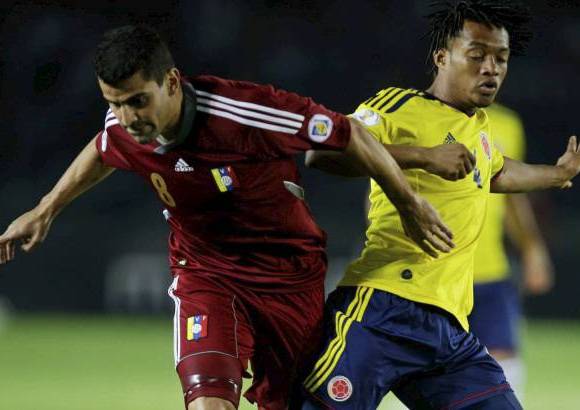 AP - Juan Guillermo Cuadrado no encontr&#243; su f&#250;tbol y descontrol&#243; al equipo cuando quiso hacer todo en la individual.