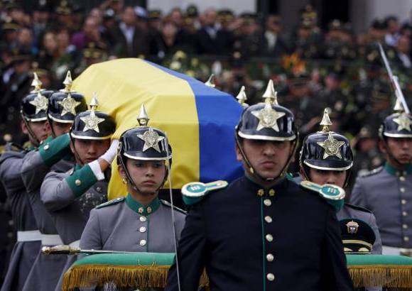 Colprensa - Este jueves 2 de agosto se cumplió el sepelio del comandante de la Policía de Carreteras de Antioquia, Coronel Cristian Flórez, quien fue asesinado en el cumplimiento de su deber.