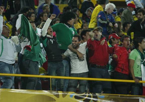 Colprensa - Al final los manitos festejaron y son semifinalistas.