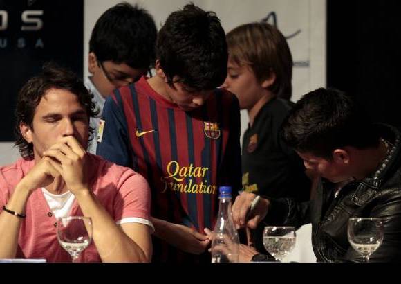 Colprensa - &#34;Este partido es algo lindo, porque es para ayudar a una fundaci&#243;n y jugar con todas estas estrellas, garantiza que daremos un bonito espect&#225;culo para todos los colombianos, en beneficio de una fundaci&#243;n que lo necesita&#34;, afirm&#243; James Rodr&#237;guez.