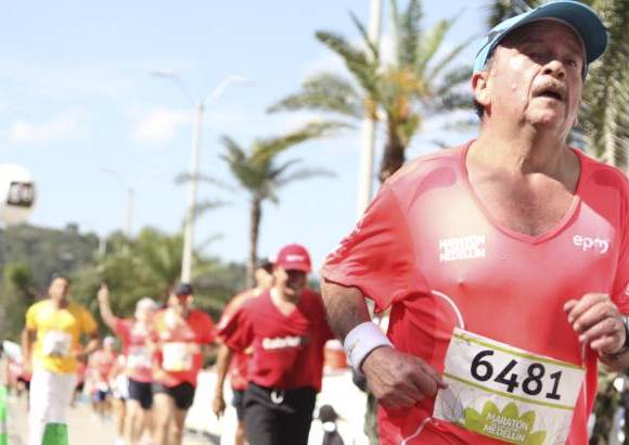 Esteban Jaramillo y Sebasti&#225;n Salazar - M&#225;s de 10 mil competidores se dieron cita en esta hist&#243;rica cita deportiva que se corr&#237;a en las modalidades de 5, 10, 21 y 42 kil&#243;metros.