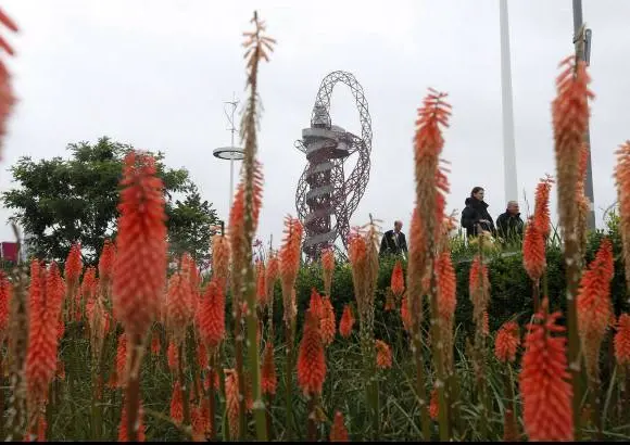 Reuters - El posible pebetero, al lado del estadio Olímpico, aunque no es oficial.