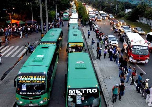 Foto Donaldo Zuluaga - Los habitantes de Sabaneta tardarán 38 minutos desde la estación Niquía hasta la estación Sabaneta.