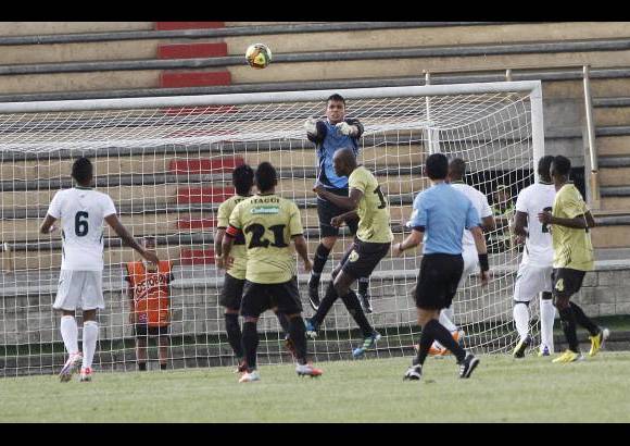 Hern&#225;n Vanegas - Las &#225;guilas doradas de Itag&#252;&#237; empataron en casa 1-1 frente a Quind&#237;o.