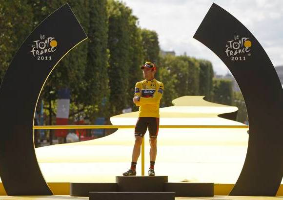 AP - Evans se convirti&#243; en el primer australiano en capturar el t&#237;tulo m&#225;s prestigioso del ciclismo.