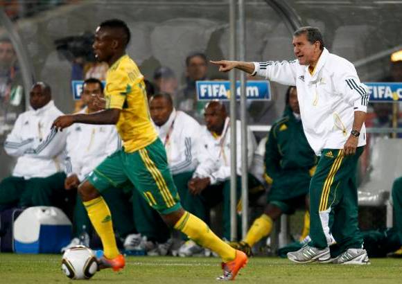 Reuters - Carlos Alberto Parreira volvió a desempolvar su magia para Sudáfrica, que acarició un resultado sorpresivo en el comienzo de la Copa del Mundo.