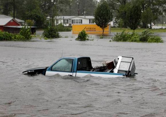 AP - Los efectos m&#225;s visibles de Irene se encuentran en las zonas inundadas.