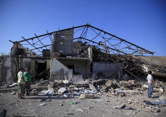 AP - La detonación destruyó 200 casas ubicadas en los alrededores de la refinería, enclavada en el complejo petrolero más importante del país.