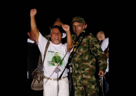 Mario Franco, Colprensa - Moncayo rompi&#243; las cadenas del secuestro.