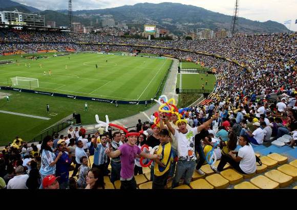 Jaime P&#233;rez - Medell&#237;n mostr&#243; su segunda mejor asistencia del Mundial. Llegaron 38.105 personas al escenario, la m&#225;s alta despu&#233;s del cl&#225;sico entre Argentina e Inglaterra (40.943).