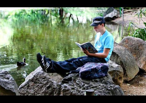 FOTO EL COLOMBIANO - El Jardín Botánico Joaquín Antonio Uribe es un espacio de encuentro natural en medio de la ciudad, ideal para el conocimiento, el descanso y la relajación. Declarado Patrimonio Cultural de Medellín, es uno de los más bellos sitios de Antioquia, el país y el mundo dedicados a la botánica.