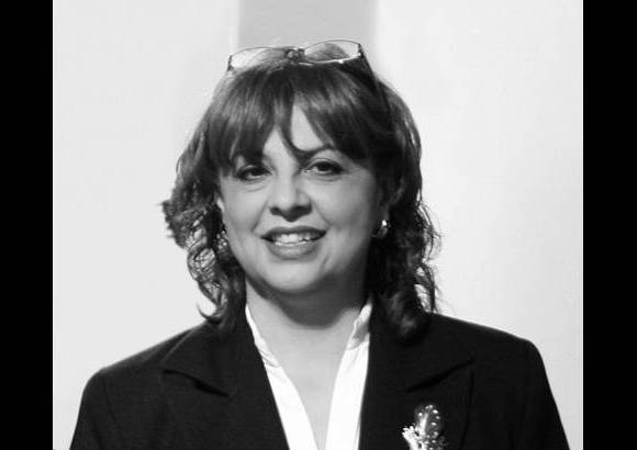 Mar&#237;a Victoria Jim&#233;nez - Periodista y Gerente San Fernando Plaza - &quot;Recuerdo que en 1982 una visita del ministro de Trabajo Laureano Alberto Arellano a Urab&#225; termin&#243; en su ca&#237;da.Lo invitaron a inaugurar el parque de Comfamiliar Camacol donde se emborrach&#243;, se sobrepas&#243; con varias se&#241;oras y arremeti&#243; contra los venezolanos. Al d&#237;a siguiente de la publicaci&#243;n lo destituyeron&quot;.