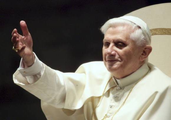 AP - Para su Pontificado eligi&#243; el nombre de Benedicto XVI y se convirti&#243; en el Papa 265 de la historia de la Iglesia y el sexto alem&#225;n desde V&#237;ctor II (1055-1057).
