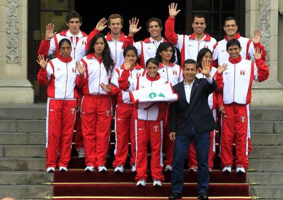 Reuters - El presidente del Perú, Ollanta Humala, despidió a la delegación de su país.