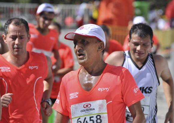 Esteban Jaramillo y Sebasti&#225;n Salazar - M&#225;s de 10 mil competidores se dieron cita en esta hist&#243;rica cita deportiva que se corr&#237;a en las modalidades de 5, 10, 21 y 42 kil&#243;metros.