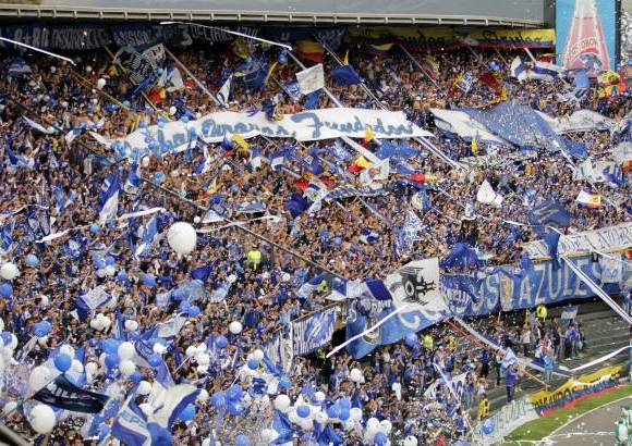 Colprensa - Millonarios alcanz&#243; la estrella 14 al superar en la gran final de la Liga Postob&#243;n II-2012 al Independiente Medell&#237;n. Dram&#225;tica definici&#243;n desde los penaltis despu&#233;s de empatar 0-0 en la ida y 1-1 este domingo.