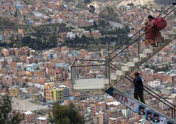 AP - Este fin de semana son las elecciones presidenciales en Bolivia. Evo Morales busca la reelecci&#243;n.