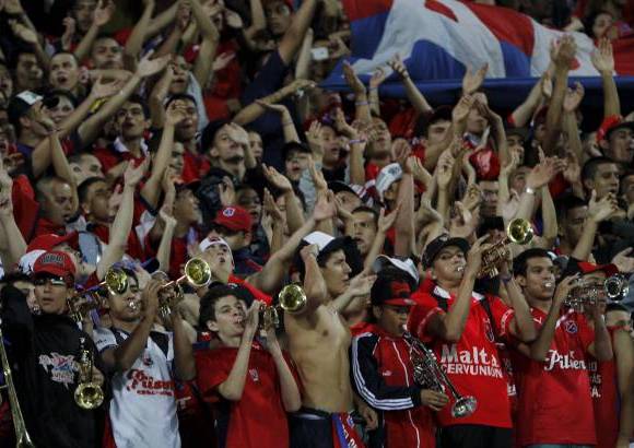 Hern&#225;n Vanegas - El empate favoreci&#243; a los rojos que quedaron con la primera opci&#243;n de alcanzar el tiquete para la gran final al comandar el grupo B.