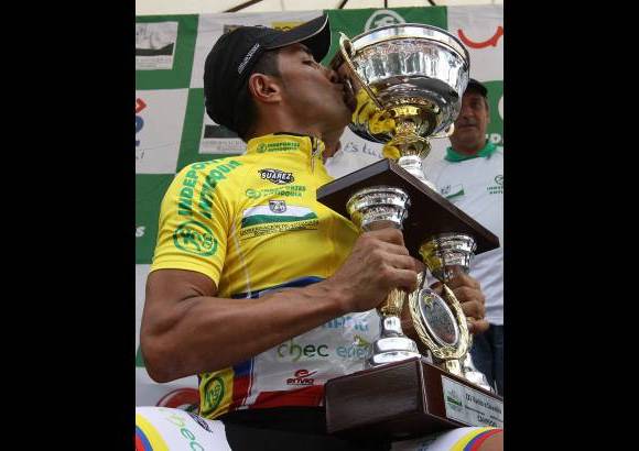 Róbinson Sáenz - Félix Cárdenas tiene una carrera brillante, que incluye títulos como el Clásico RCN y la Vuelta a Colombia.