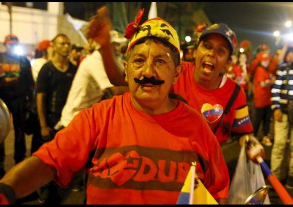 Reuters - "Bienvenida la auditoría, ya estaba estipulada la auditoría", sentenció, al recordar que este es "el único lugar del mundo" en que se hace auditoría del 54 %" de las urnas. "Los más interesados en la auditoría somos nosotros, yo le solicito oficialmente al Consejo Nacional Electoral la realización de una auditoría de cara al país", ratificó.
