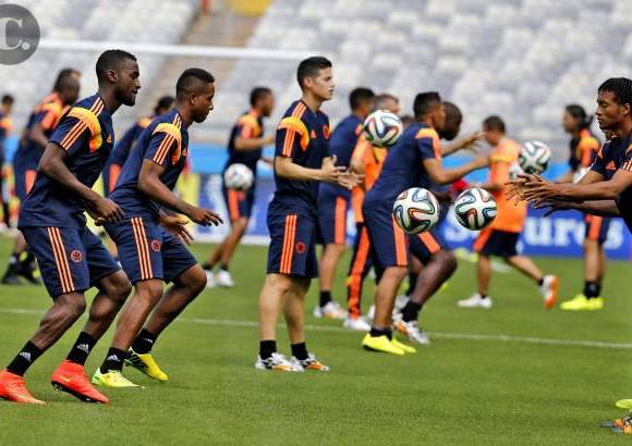 Juan Antonio S&#225;nchez, enviado especial a Brasil - Grecia pondr&#225; a prueba las expectativas de Colombia, de nuevo en un Mundial, a donde regresa tras diecis&#233;is a&#241;os de ausencia.