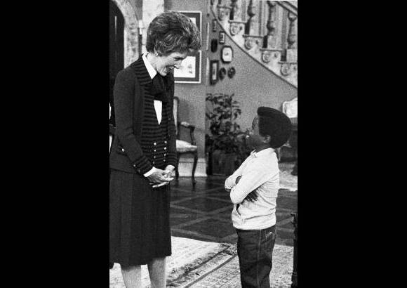 AP - El actor Gary Coleman se convirti&#243; en una personalidad de Estados Unidos. En la imagen aparece al lado de la primera dama, Nancy Reagan, el 19 de marzo de 1983.