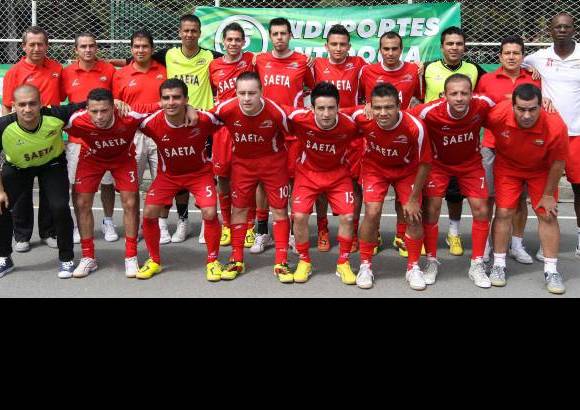 Manuel Saldarriaga - El equipo completo durante la jornada de entrenamiento en la Unidad Deportiva Atanasio Girardot de Medellín.