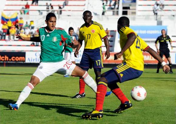 AFP - M&#233;xico logr&#243; descontar tras un buen gol de afuera del &#225;rea de David Izazola.