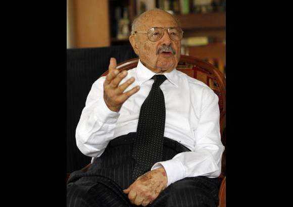 Donaldo Zuluaga - Fue alcalde de Rionegro y Medellín. Se desempeñó como gerente de Empresas Públicas de Medellín (EPM), ostentó la presidencia nacional de Fenalco y Camacol y fundó la Cámara de Comercio del Oriente Antioqueño.