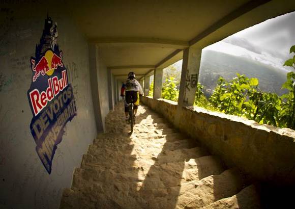 Cortes&#237;a Red Bull - El objetivo, participar en el Red Bull Devotos de Monserrate, un evento que cont&#243; con los mejores de la disciplina.