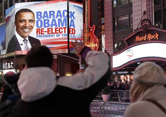Reuters - Miles de personas celebraron la reelecci&#243;n de Barack Obama en Times Square.