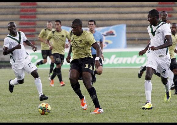 Hern&#225;n Vanegas - Las &#225;guilas doradas de Itag&#252;&#237; empataron en casa 1-1 frente a Quind&#237;o.