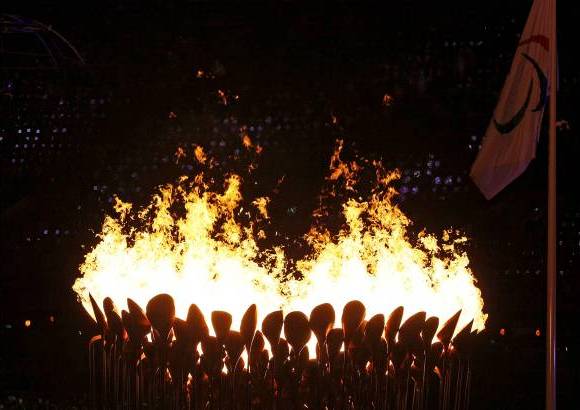 AP - La llama paralímpica arderá hasta el 9 de septiembre.