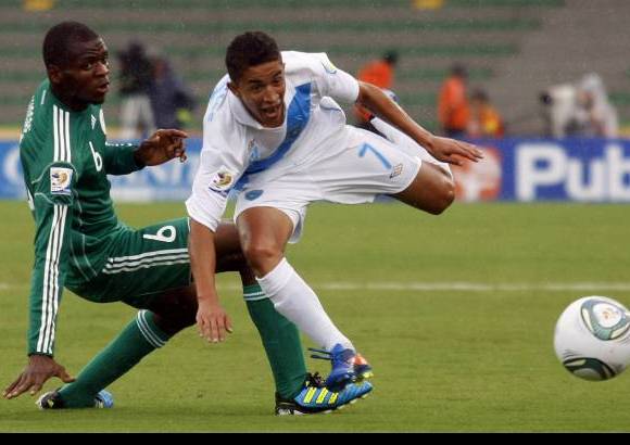 Colprensa - Sin mayores problemas los africanos ganaron en el uno a uno.