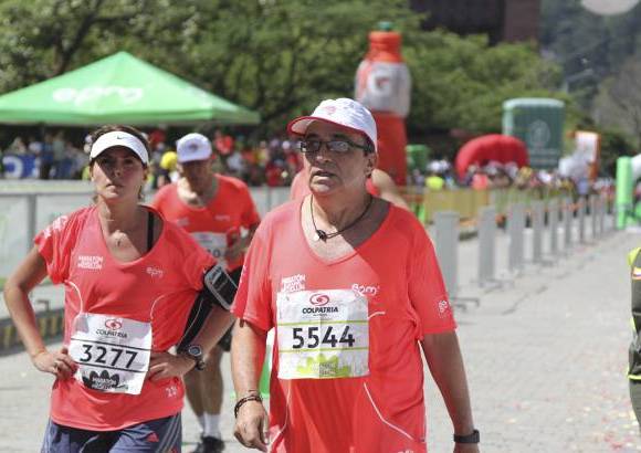 Esteban Jaramillo y Sebastián Salazar - Más de 10 mil competidores se dieron cita en esta histórica cita deportiva que se corría en las modalidades de 5, 10, 21 y 42 kilómetros.