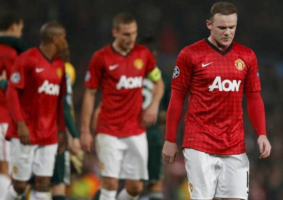 REUTERS - Wayne Rooney tambi&#233;n vio el partido desde el banco por desici&#243;n del t&#233;cnico escoc&#233;s Alex Ferguson, quien lo mand&#243; al terreno de juego cuando la suerte ya estaba echada.