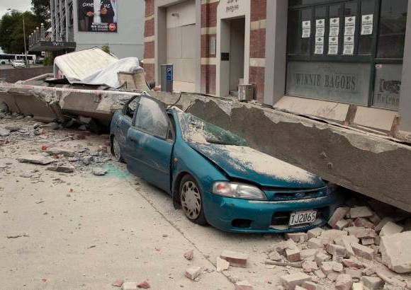 AP - La mayor parte de Christchurch estuvo sin electricidad e incomunicada con el exterior debido a las aver&#237;as registradas en los sistemas de telefon&#237;a fija y tambi&#233;n m&#243;vil.