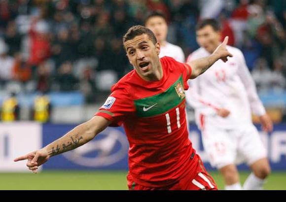 Reuters - La celebración de Simao y Portugal ratificaba su superioridad.