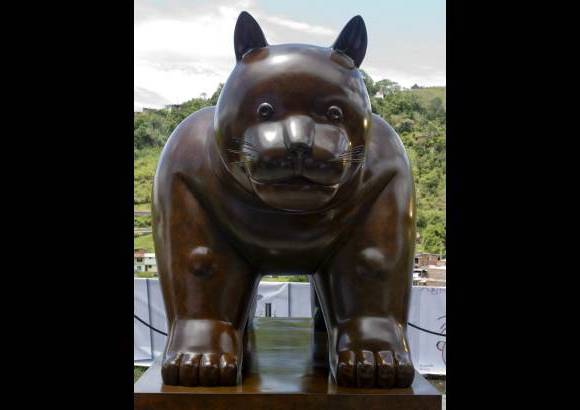 Esteban Vanegas - El Gato, que tiene un peso de 1.050 kilogramos, mide 390x 150 x 190 centímetros.