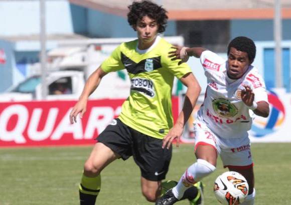 CORTES&#205;A EL BOC&#211;N - Atl&#233;tico Nacional gan&#243; este martes por 0-1 en su visita al Inti Gas, en la ciudad peruana de Ayacucho.