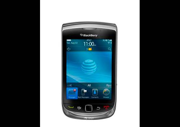 Reuters - Ese nuevo modelo de tel&#233;fono celular inteligente (smartphone), el BlackBerry Torch, tendr&#225; un teclado deslizante desde su pantalla y se vender&#225; a un precio de 199 d&#243;lares.