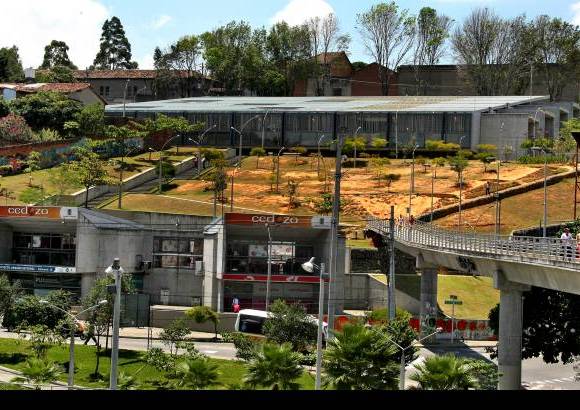 Foto Juan Antonio S&#225;nchez - Panor&#225;mica del Parque Biblioteca Presb&#237;tero Jos&#233; Luis Arroyave, en San Javier.