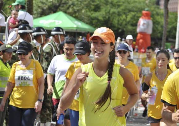 Esteban Jaramillo y Sebastián Salazar - Más de 10 mil competidores se dieron cita en esta histórica cita deportiva que se corría en las modalidades de 5, 10, 21 y 42 kilómetros